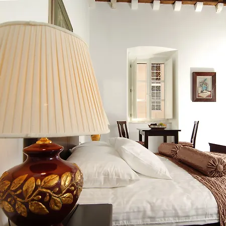 Sunce Palace With Free Offsite Parking Apartamento