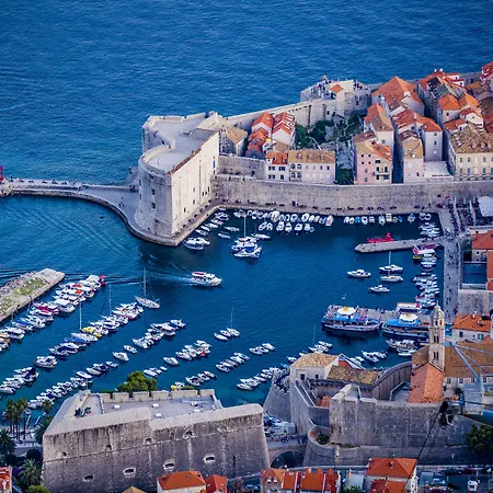 Apartamento Sunce Palace With Free Offsite Parking