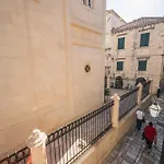 Sunce Palace With Free Offsite Parking *