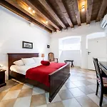 Διαμέρισμα Sunce Palace With Free Offsite Parking *