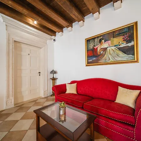 Daire Sunce Palace With Free Offsite Parking *