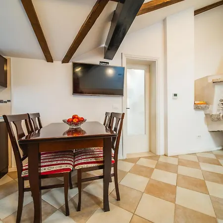 公寓 Sunce Palace With Free Offsite Parking