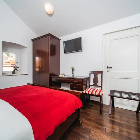 Sunce Palace With Free Offsite Parking