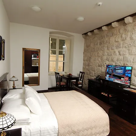 Sunce Palace With Free Offsite Parking 杜布罗夫尼克