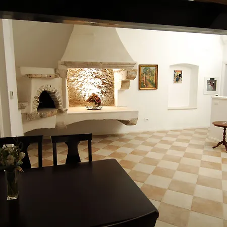 Sunce Palace With Free Offsite Parking Lägenhet *