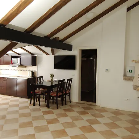 Sunce Palace With Free Offsite Parking