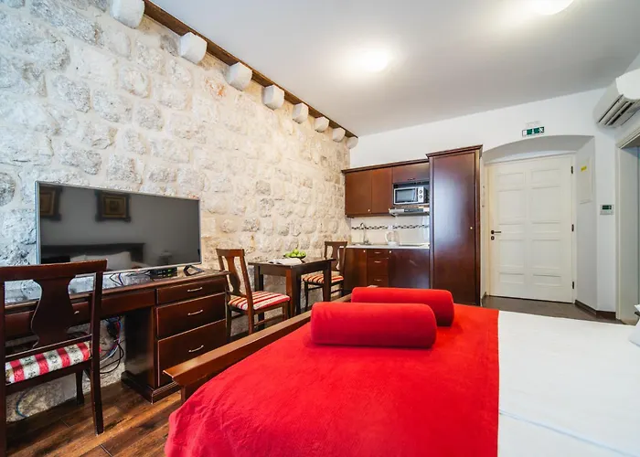 Sunce Palace With Free Offsite Parking Διαμέρισμα