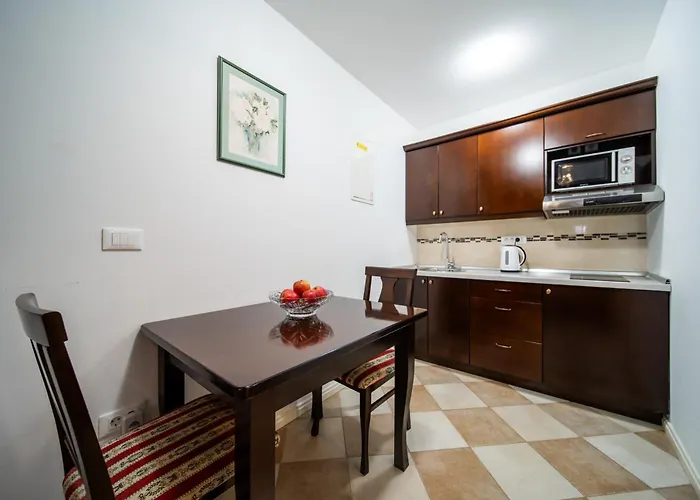 Sunce Palace With Free Offsite Parking *