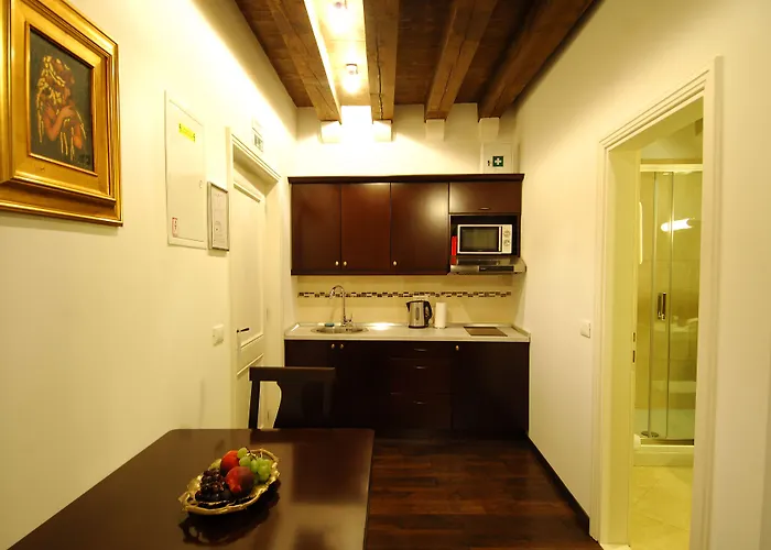 Sunce Palace With Free Offsite Parking